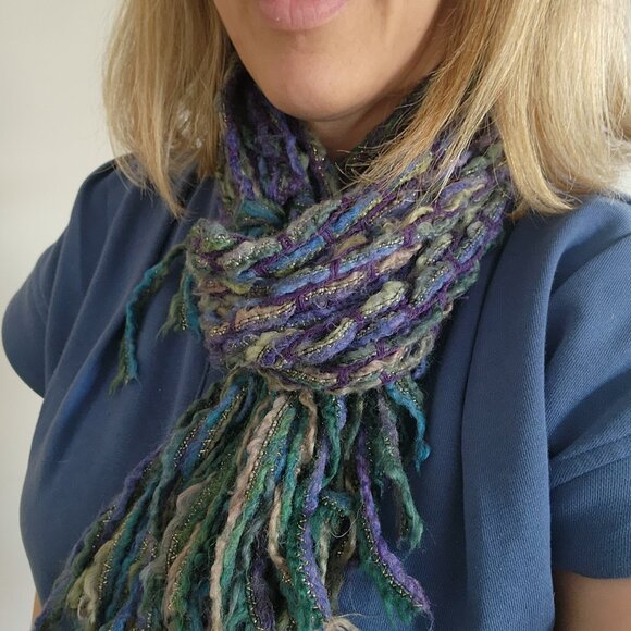 Urban Outfitters knit scarf - Picture 4 of 6